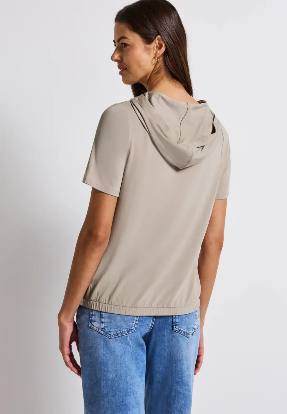 T-Shirt mit Kapuze