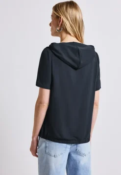 T-Shirt mit Kapuze