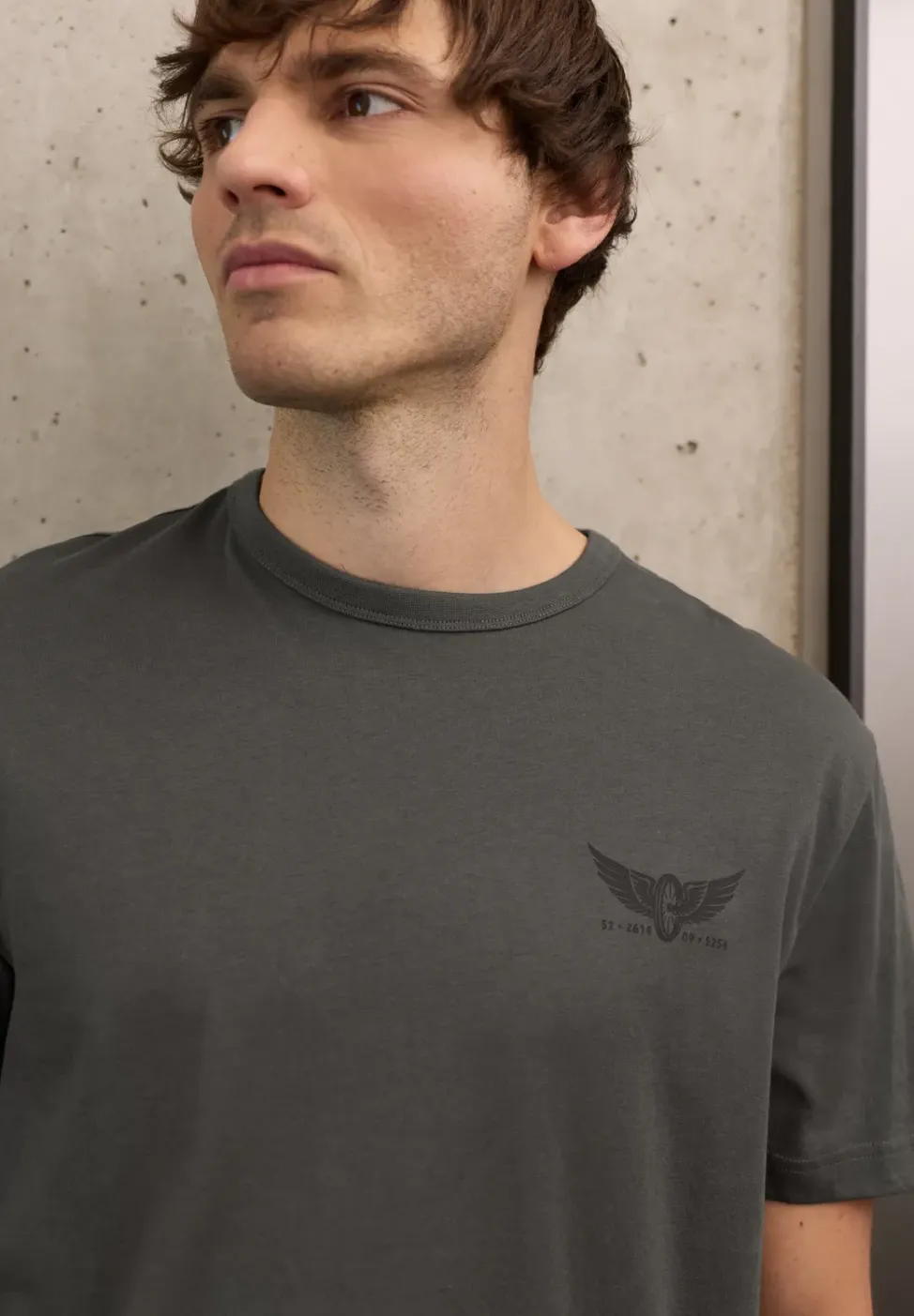 T-Shirt mit kleinem Print