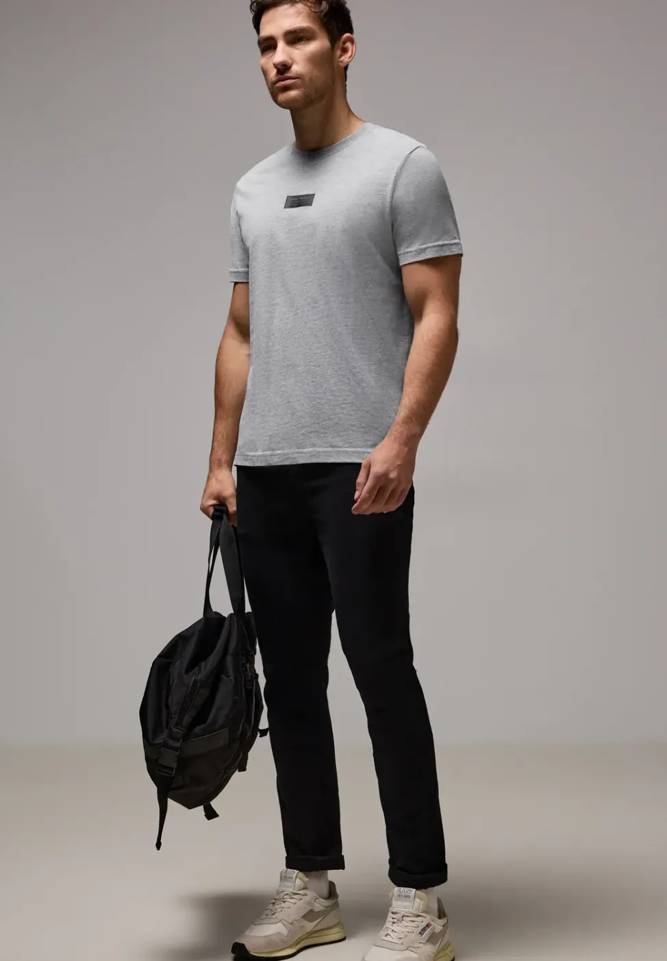 T-Shirt mit kleinem Print