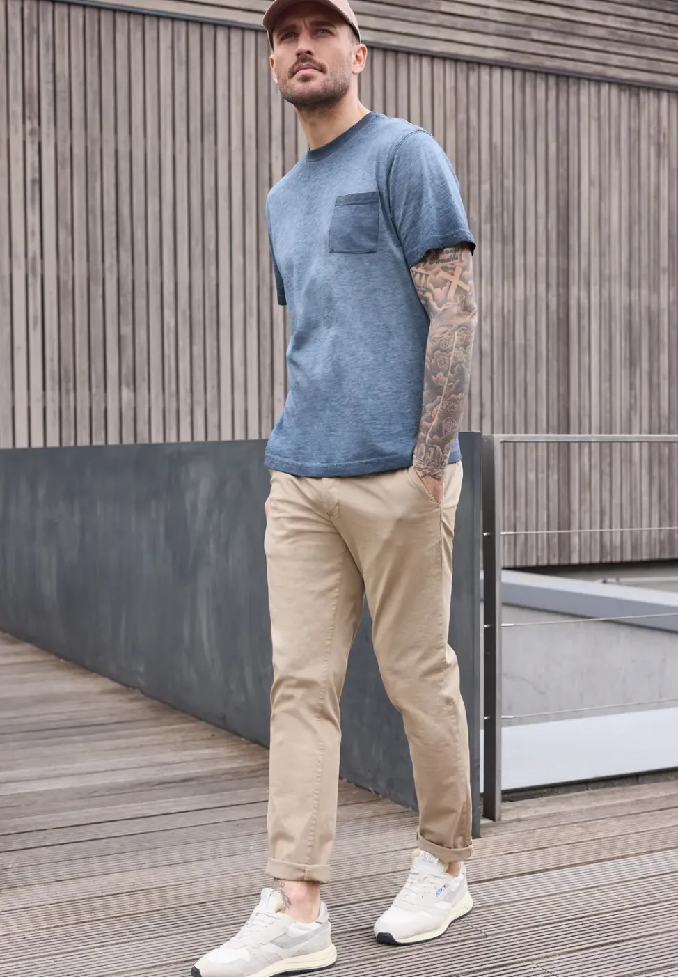 T-Shirt mit Rundhals im Garment Dye Look