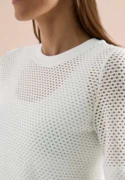 T-Shirt mit Rundhals in Ajour-Optik
