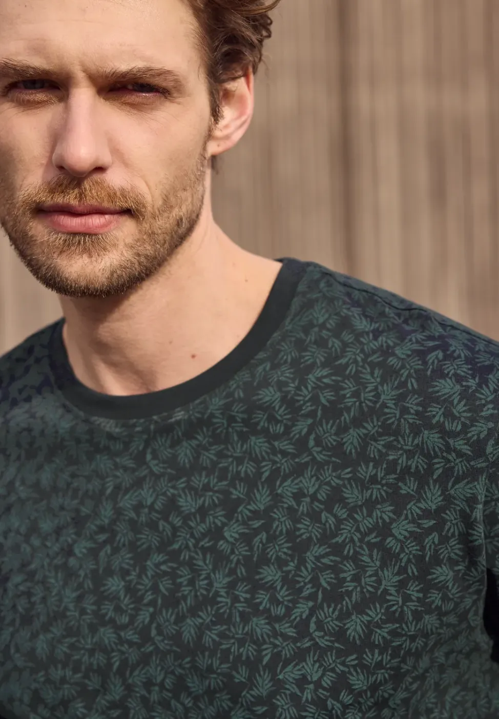 T-Shirt mit Rundhals und Allover-Print
