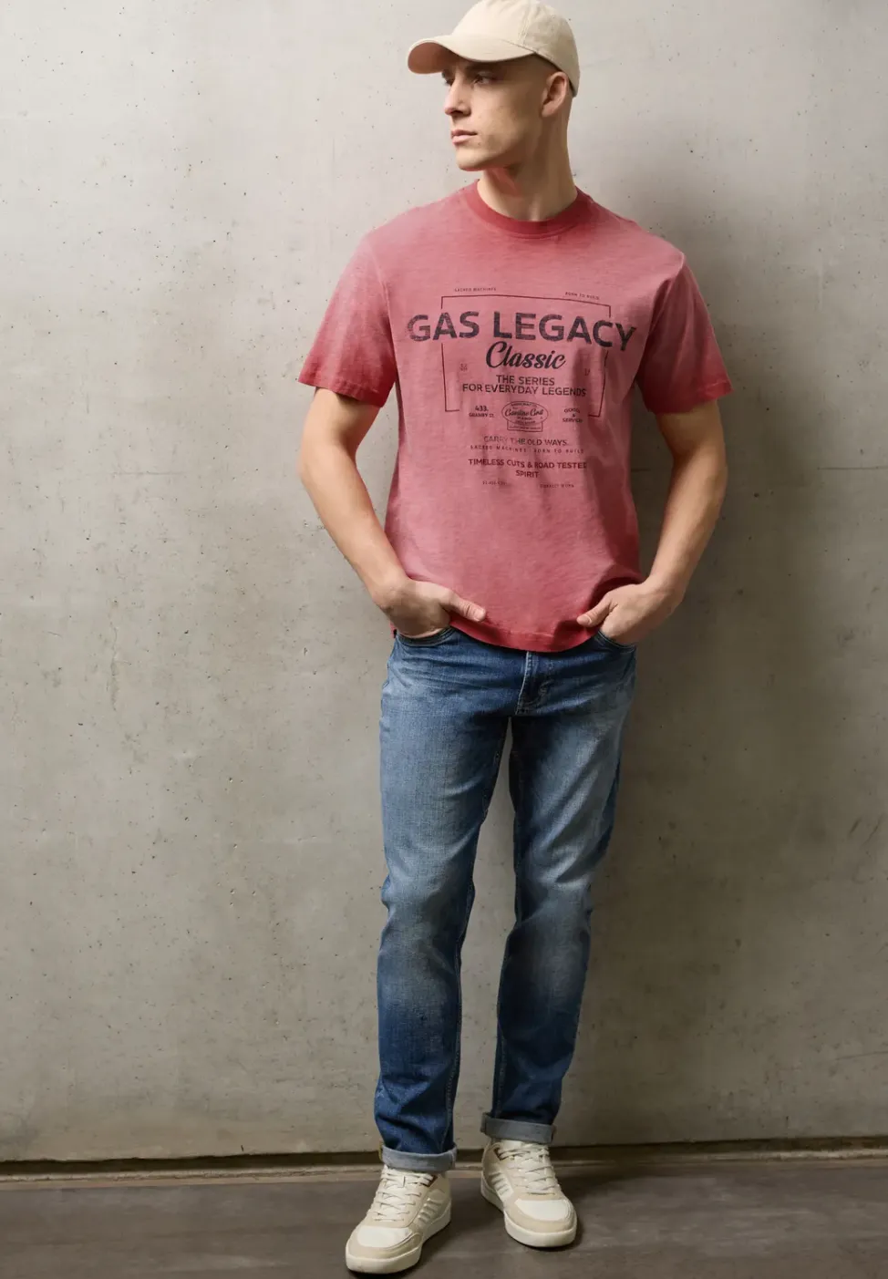 T-Shirt mit Rundhals und Artwork