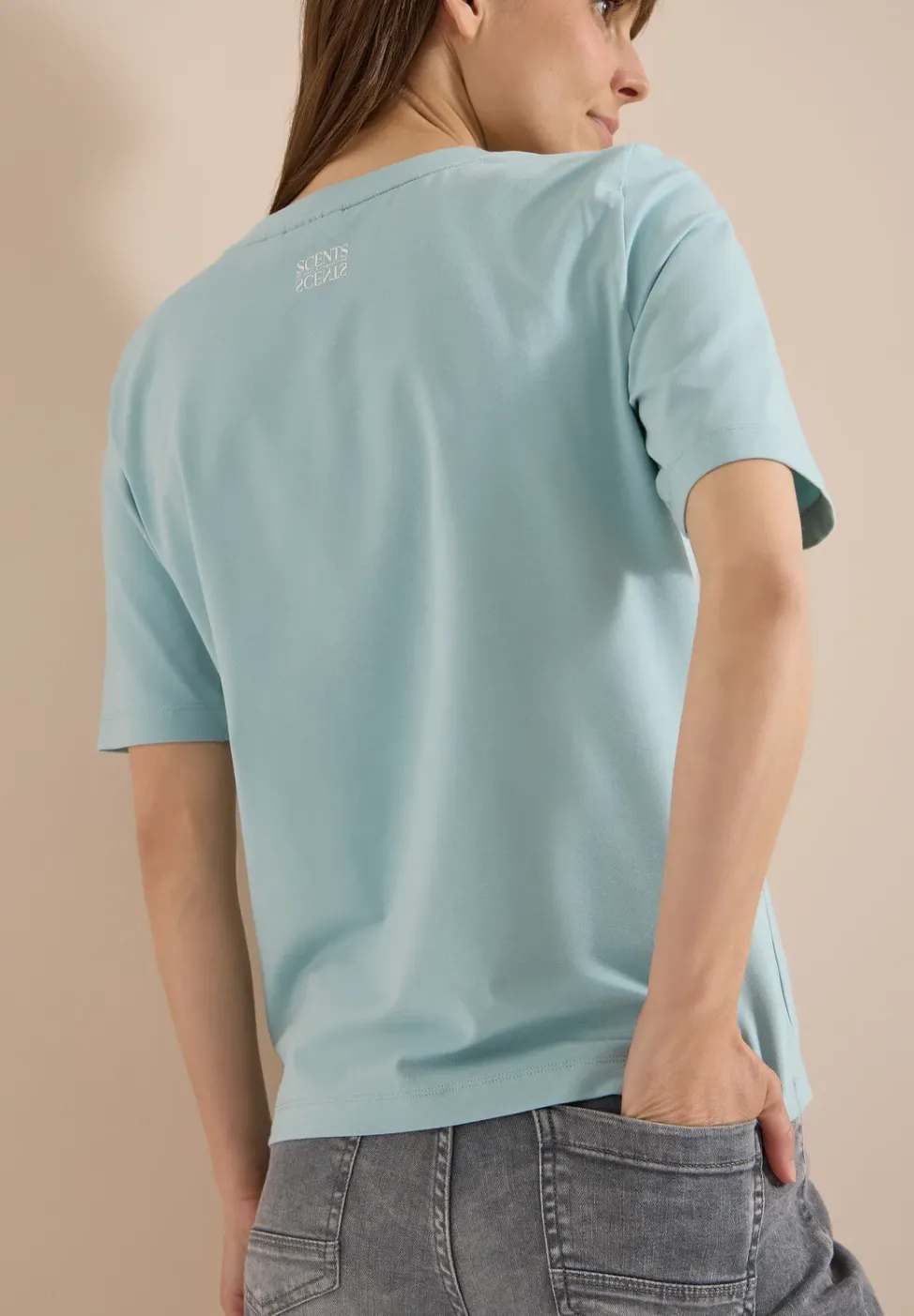 T-Shirt mit Rundhals und Brusttasche
