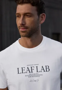 T-Shirt mit Rundhals und Chestprint