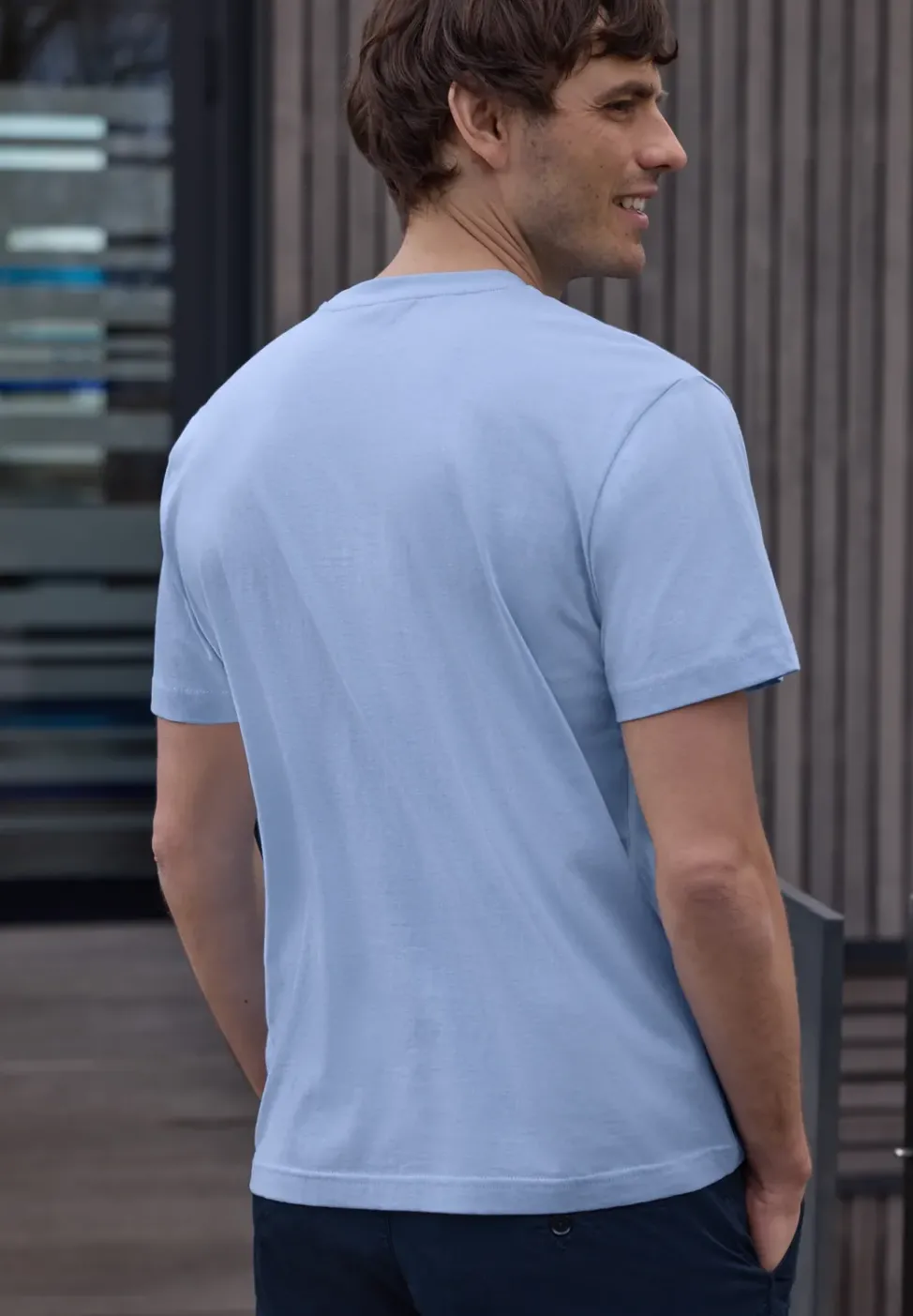 T-Shirt mit Rundhals und Chestprint