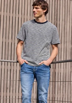 T-Shirt mit Rundhals und Piquéstruktur
