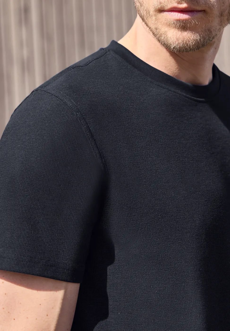T-Shirt mit Rundhals und Strickstruktur