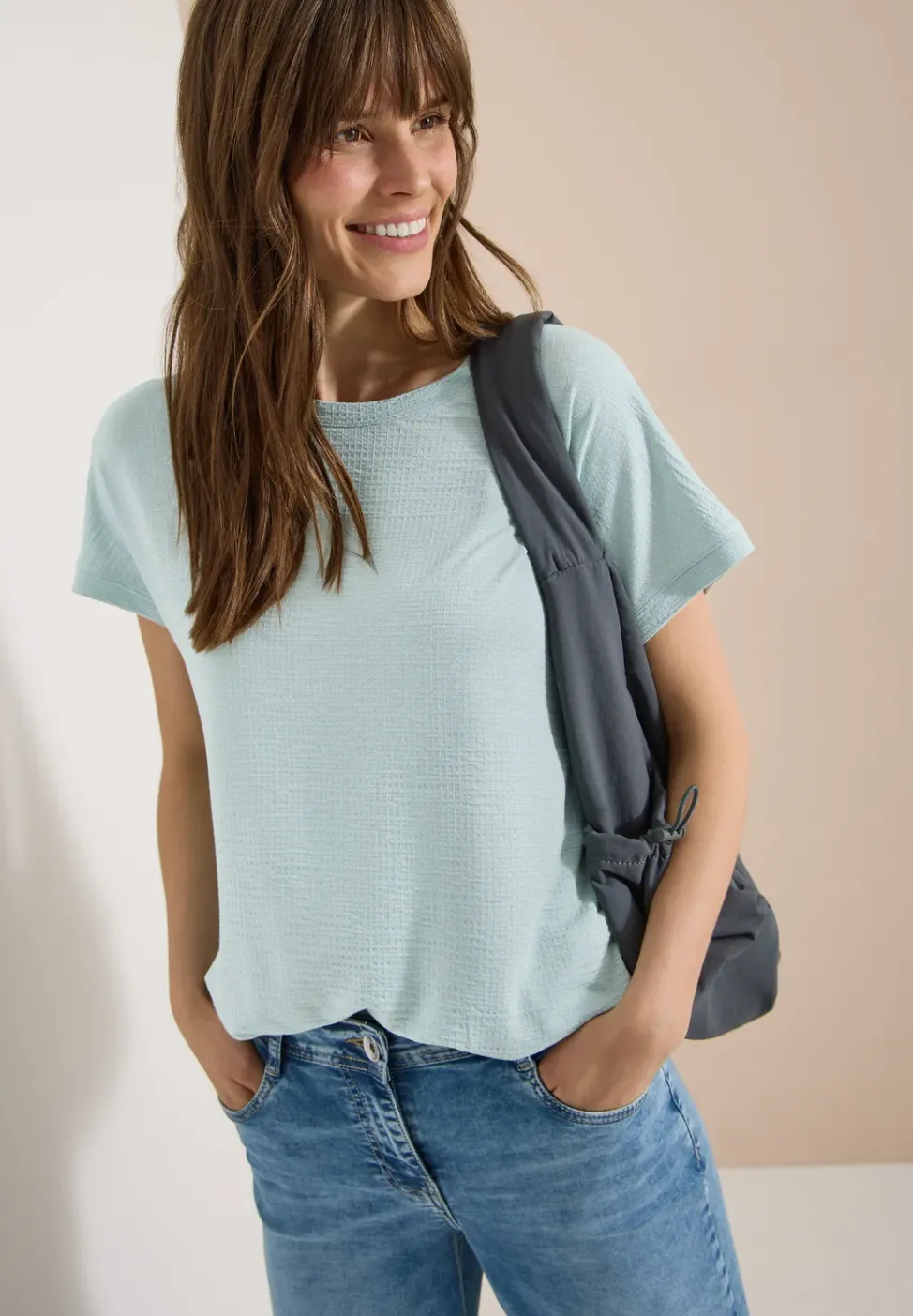 T-Shirt mit Rundhals und Struktur