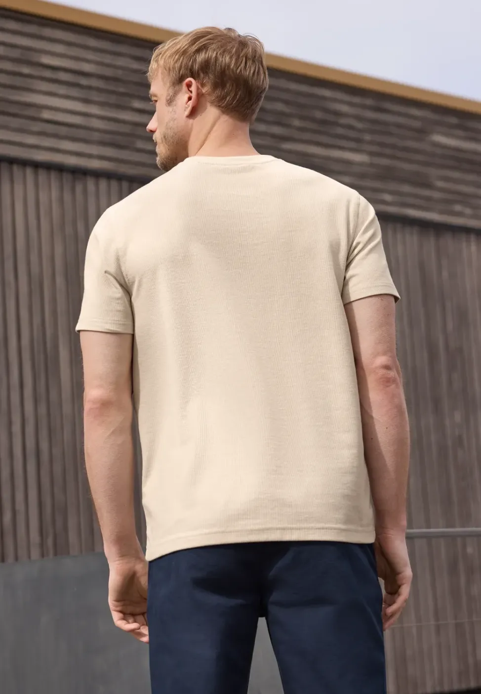 T-Shirt mit Rundhals und Strickstruktur