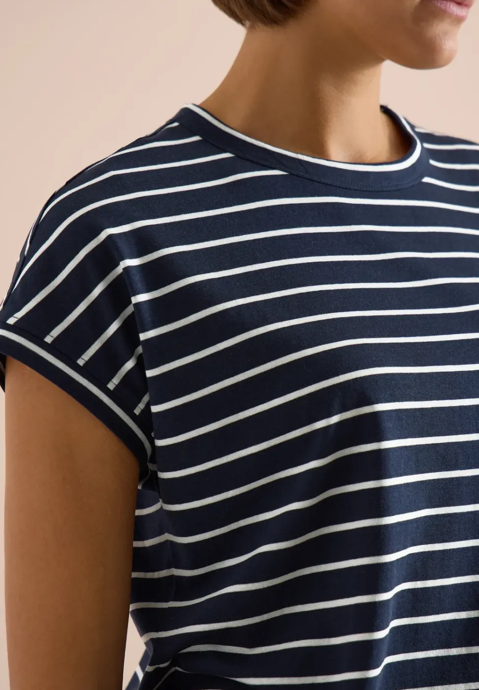 T-Shirt mit Rundhals und Streifen