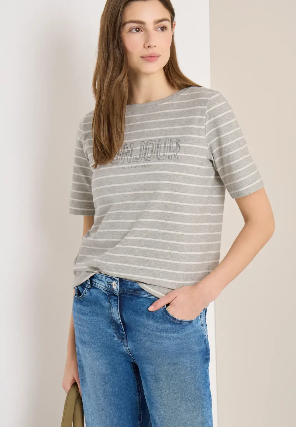 T-Shirt mit Schmuckstein Wording