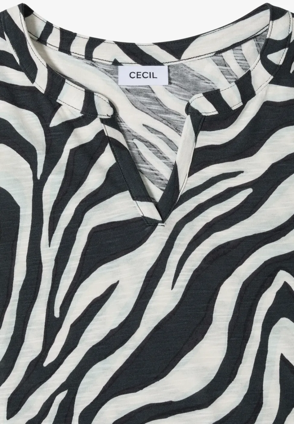 T-Shirt mit Split Neck mit Print