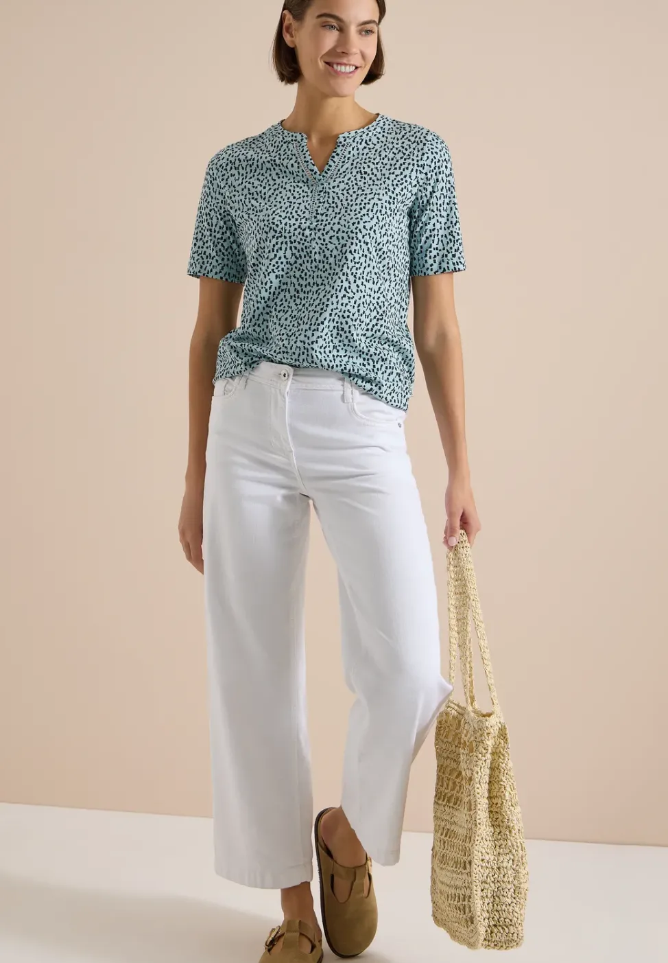 T-Shirt mit Split Neck und Print