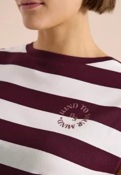 T-Shirt mit Streifen und Printdetail