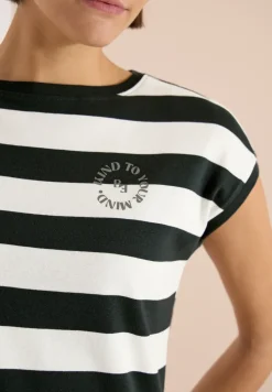 T-Shirt mit Streifen und Printdetail