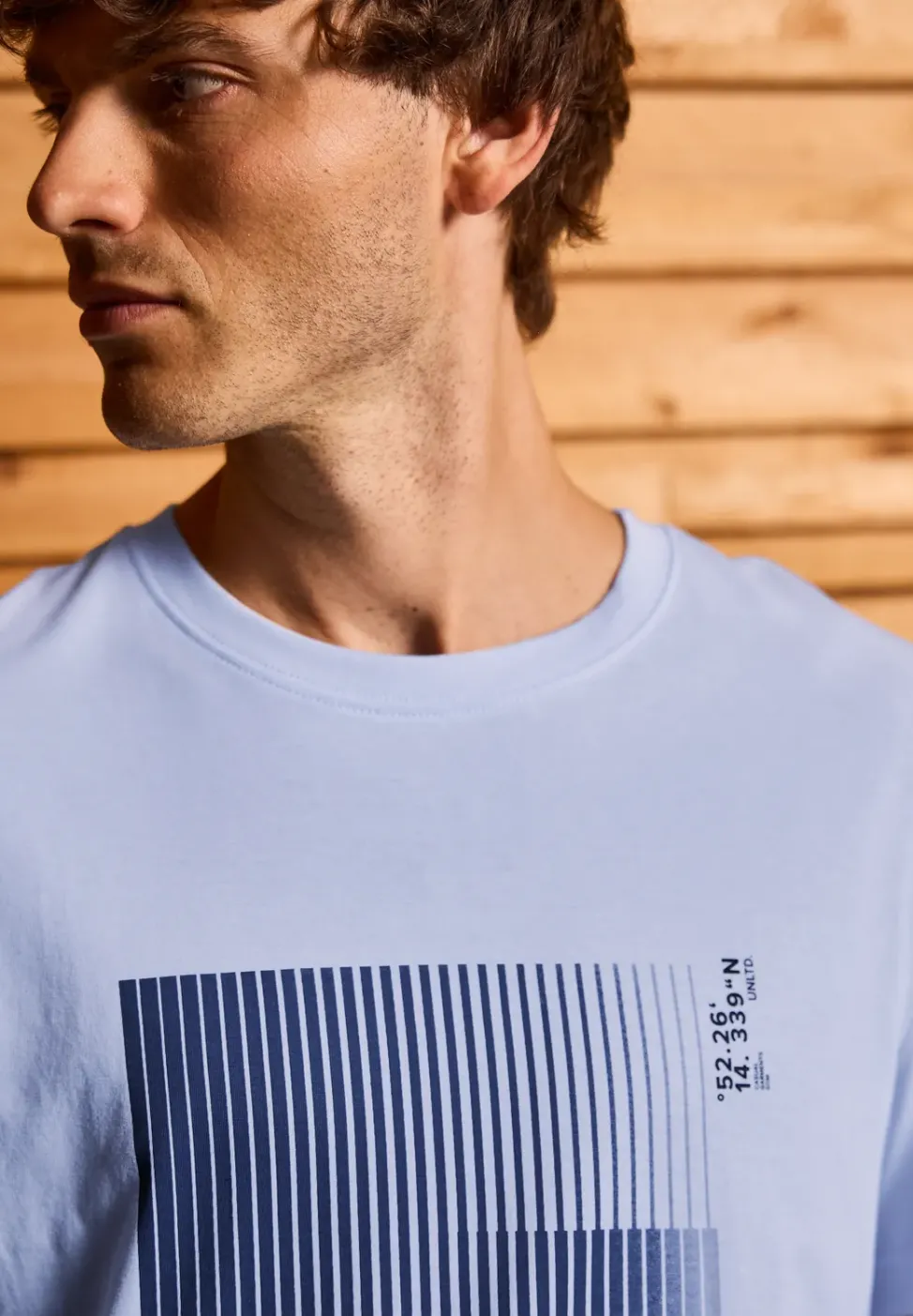 T-Shirt mit Streifen-Print
