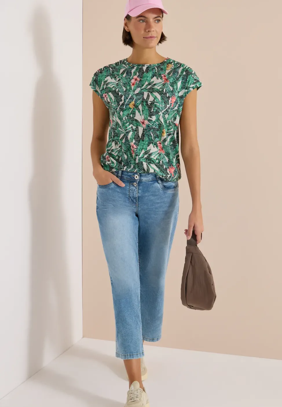 T-Shirt im Ausbrenner-Look
