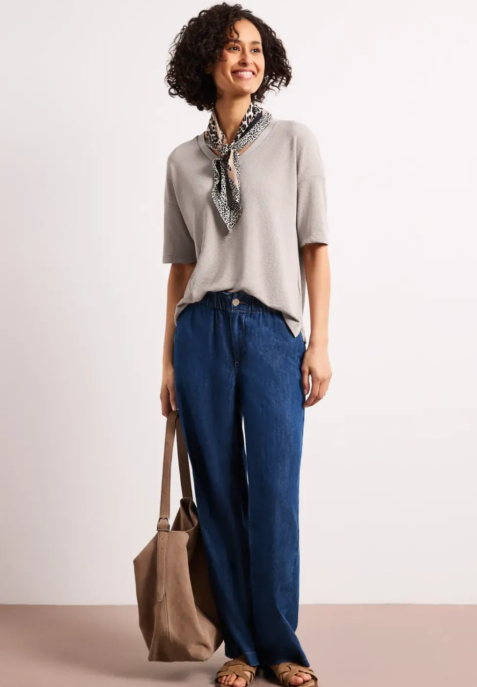 T-Shirt im Strick-Look mit V-Neck