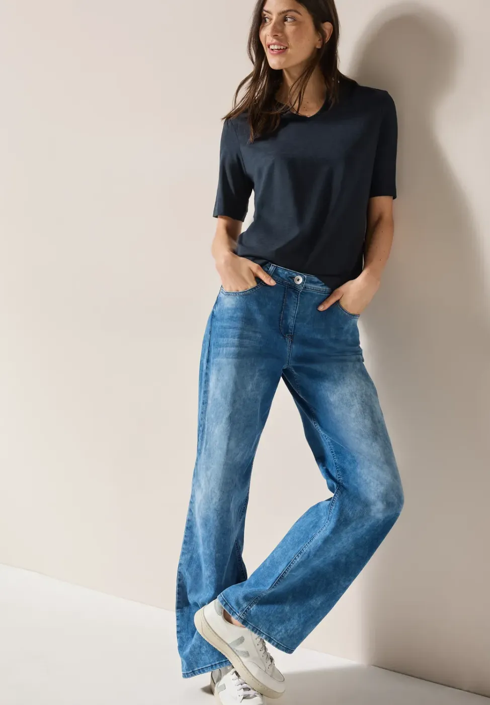 T-Shirt im Tunika-Look
