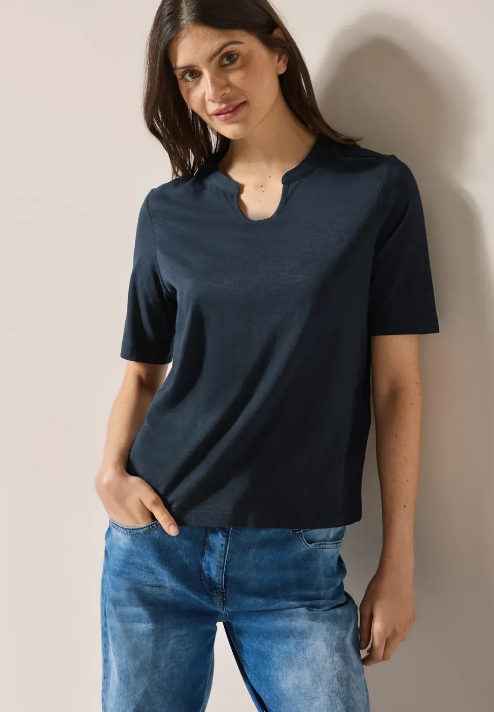 T-Shirt im Tunika-Look