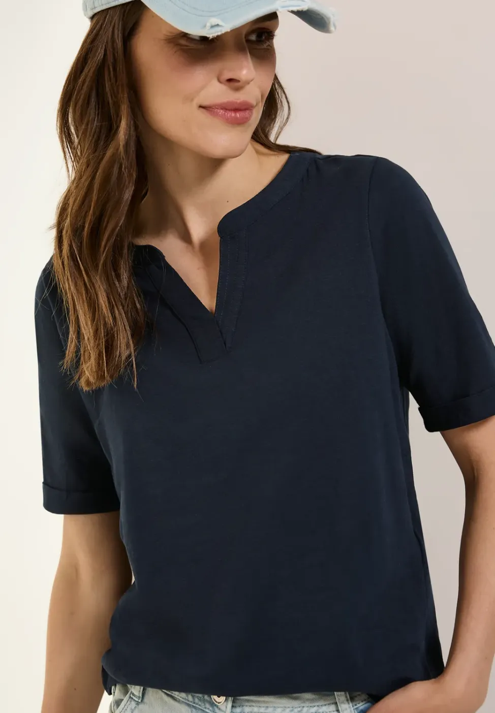 T-Shirt im Tunika-Look