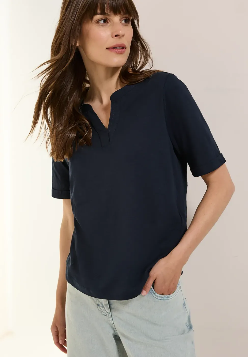 T-Shirt im Tunika-Look