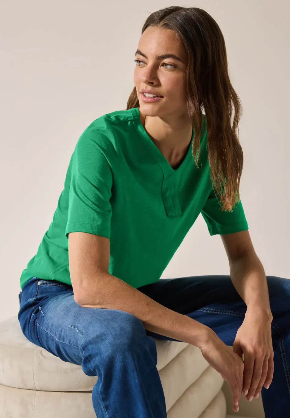T-Shirt im Tunika-Look