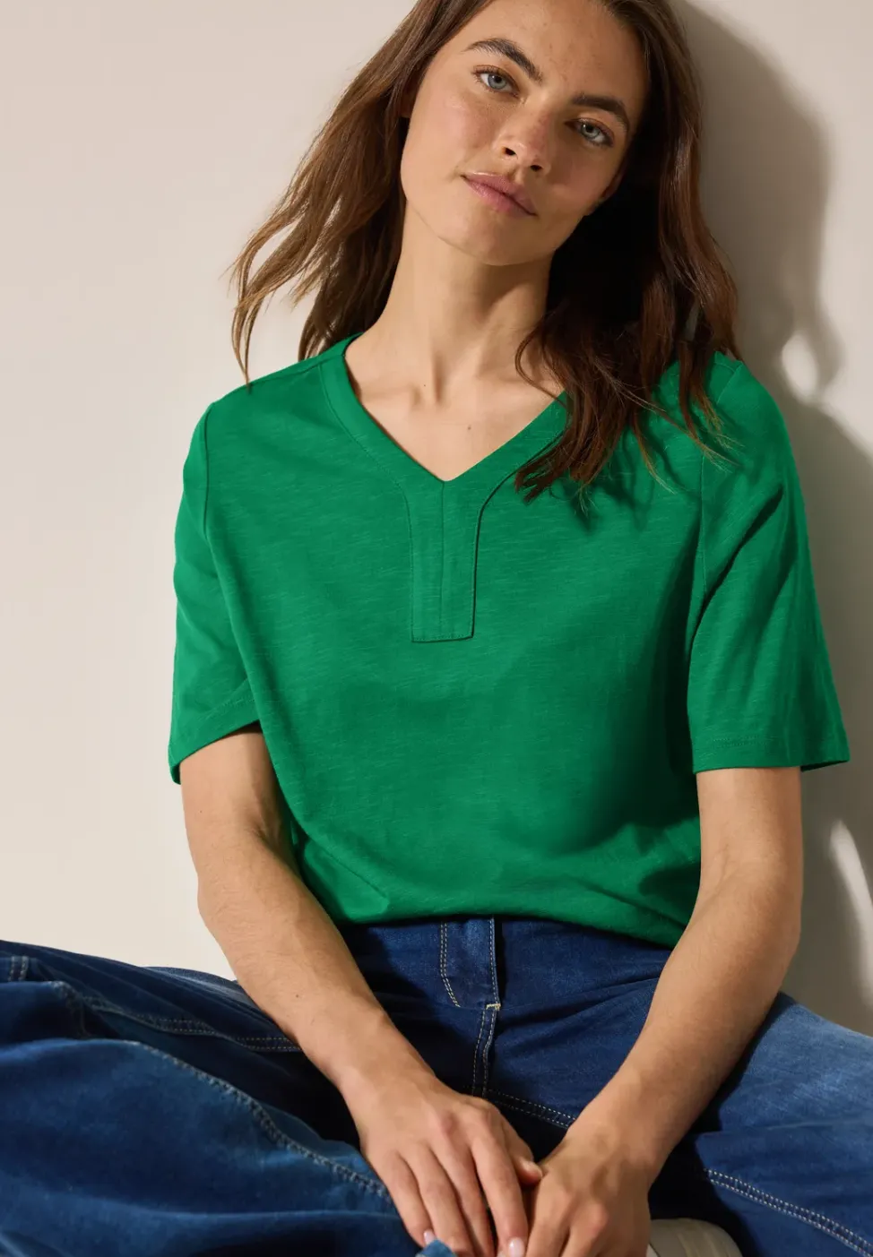 T-Shirt im Tunika-Look