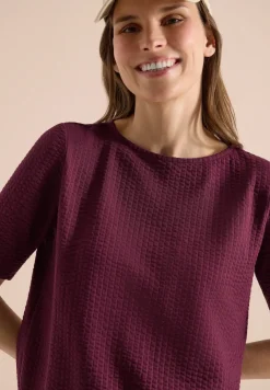 T-Shirt in Seersucker-Qualität