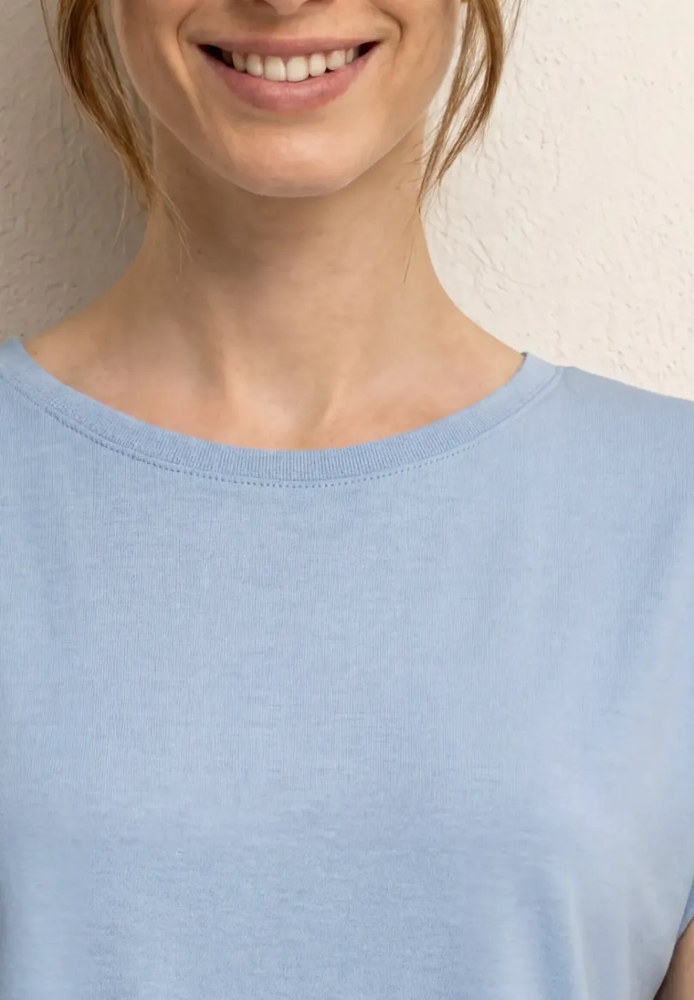 T-Shirt mit Boatneck und Deko-Tape