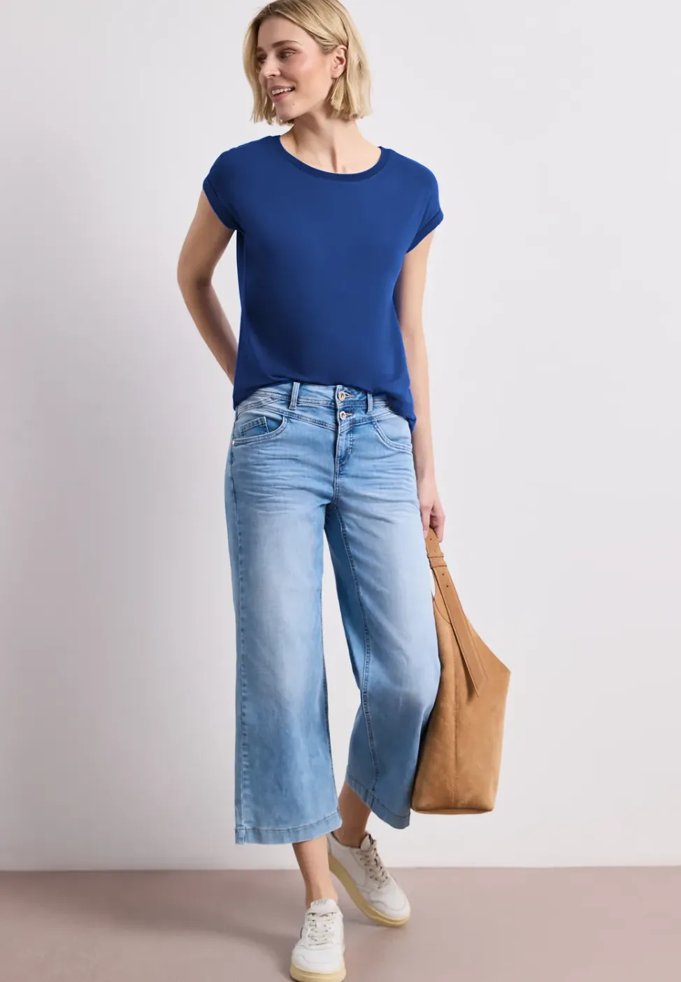 T-Shirt mit Boatneck und Deko-Tape