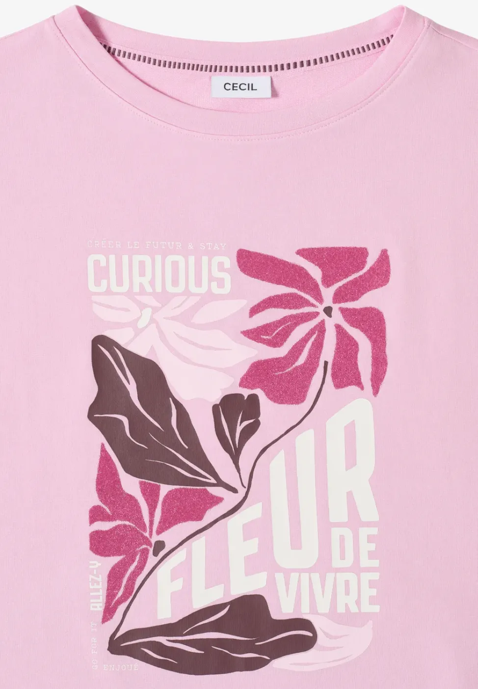 T-Shirt mit Boatneck und Frontprint