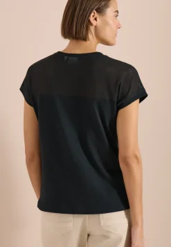 T-Shirt mit Boatneck und Mesh-Einsatz