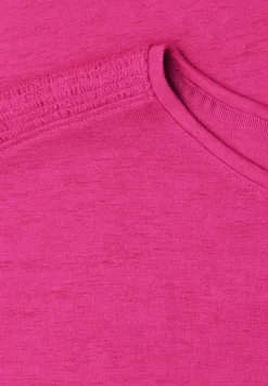 T-Shirt mit Boat Neck und Smok-Detail