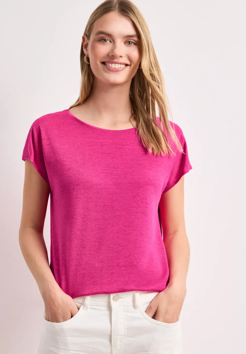 T-Shirt mit Boat Neck und Smok-Detail