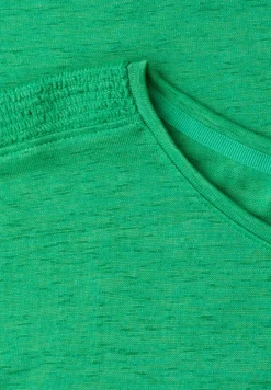 T-Shirt mit Boat Neck und Smok-Detail