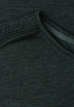T-Shirt mit Boat Neck und Smok-Detail