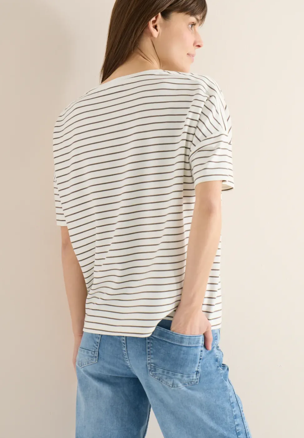 T-Shirt mit Boatneck und Streifen