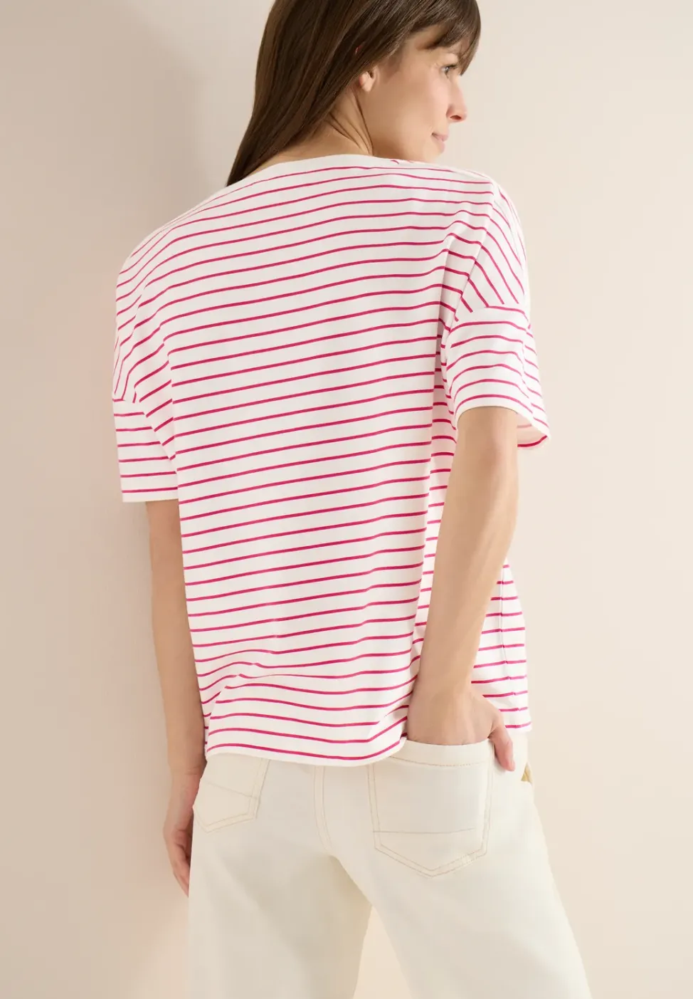 T-Shirt mit Boatneck und Streifen