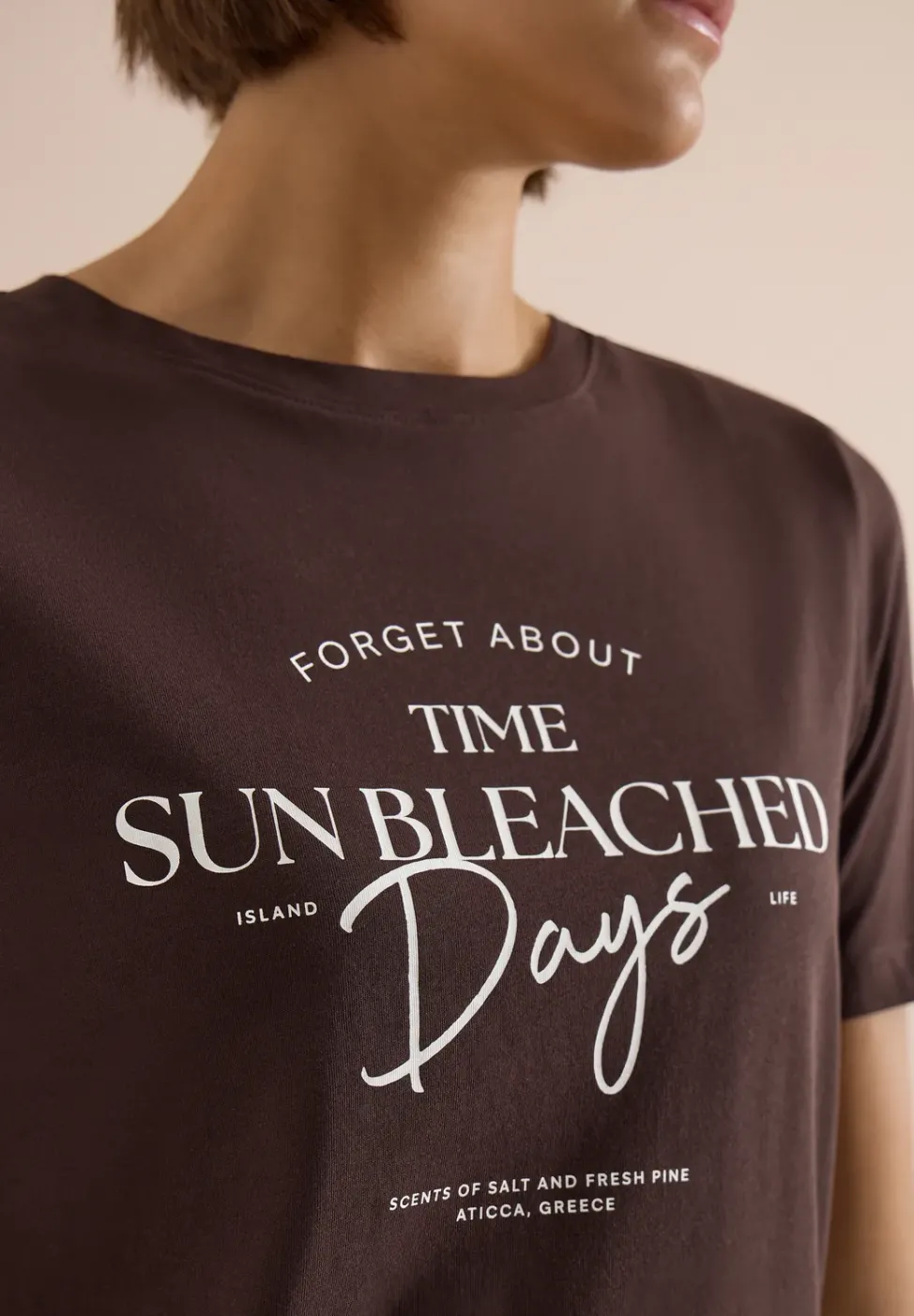 T-Shirt mit Boat Neck und Wording Artwork