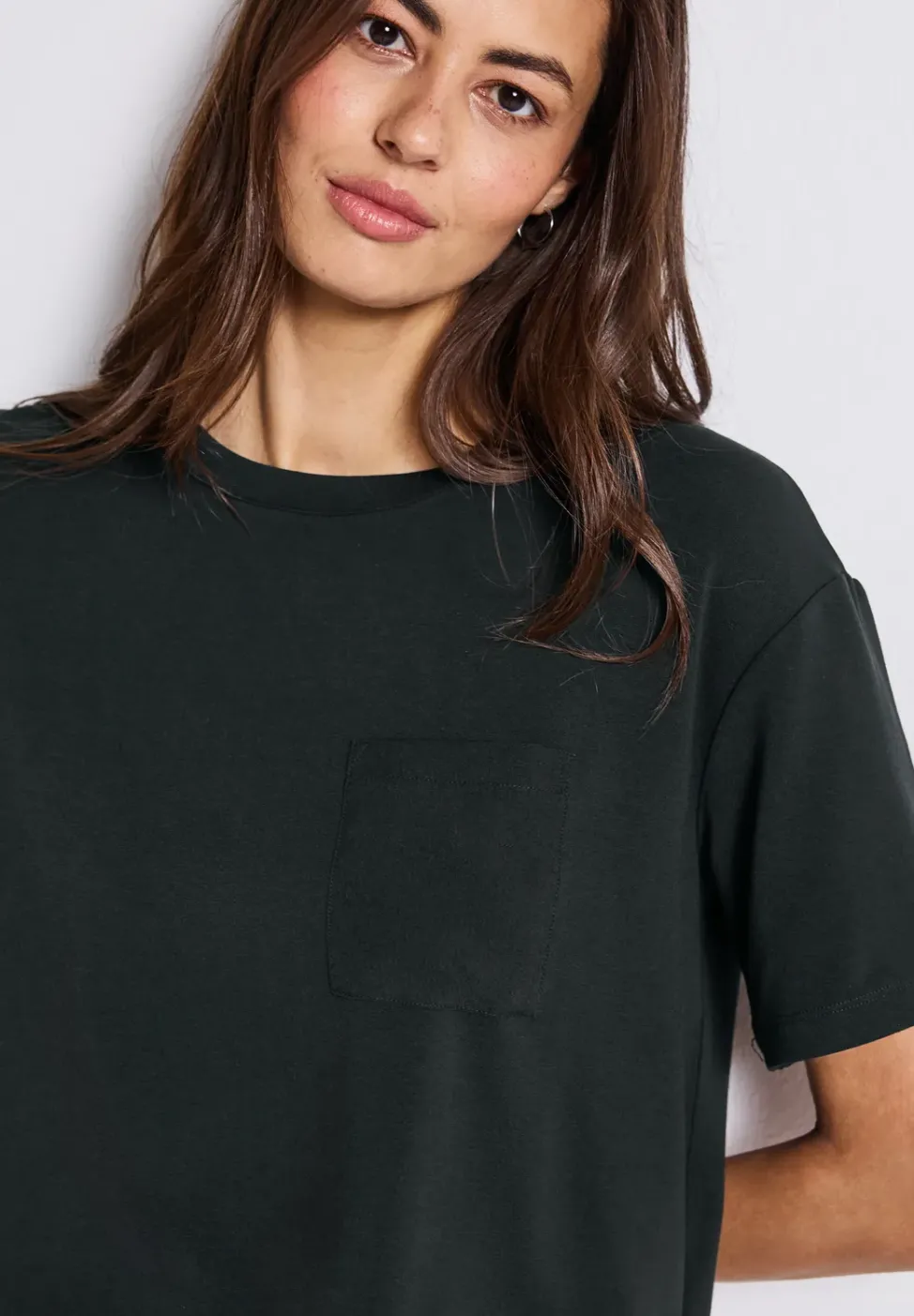 T-Shirt mit Brusttasche