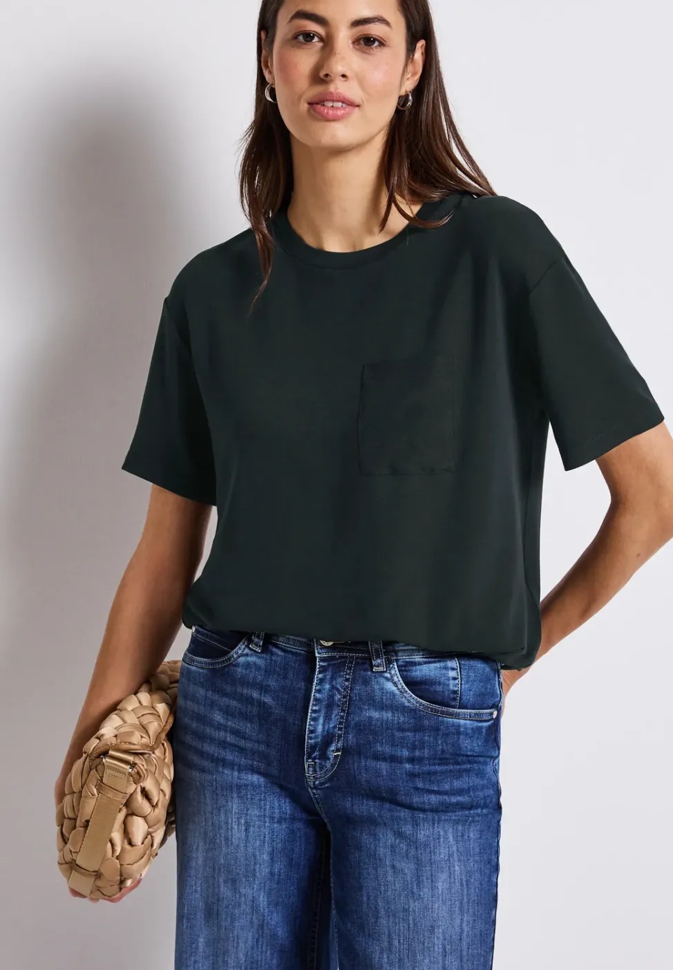 T-Shirt mit Brusttasche