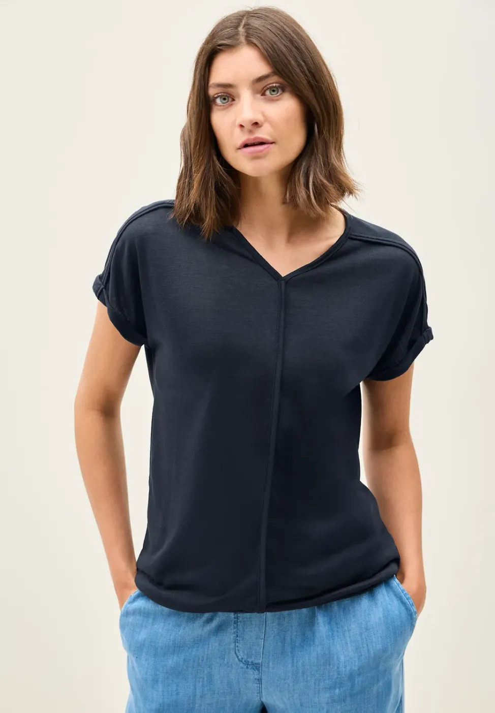 T-Shirt mit Deko-Nähten