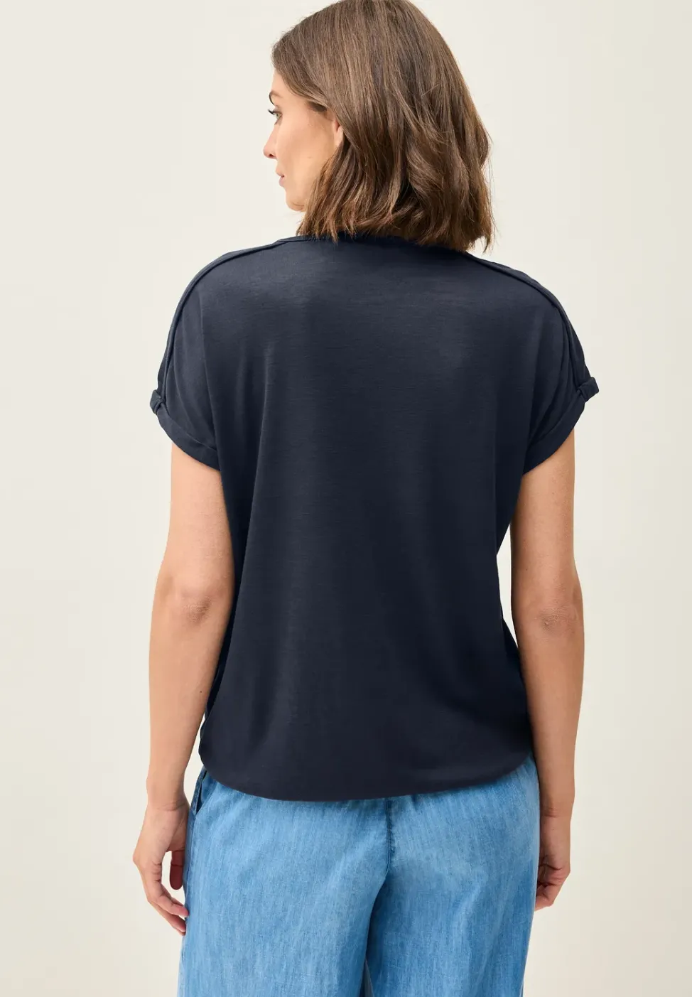 T-Shirt mit Deko-Nähten