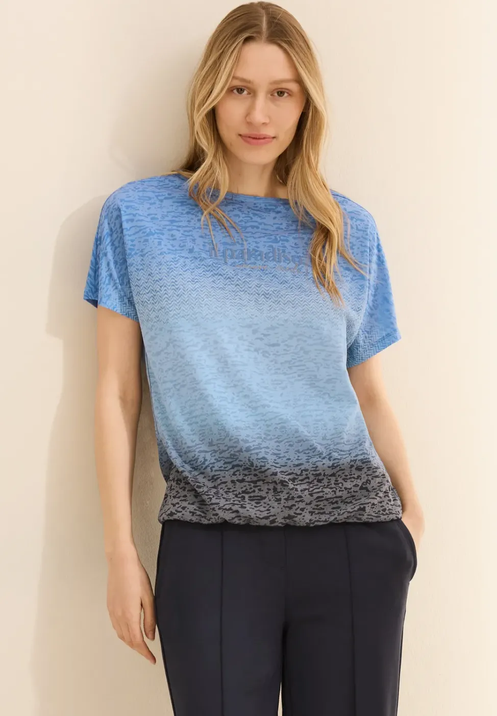 T-Shirt mit Farbverlauf