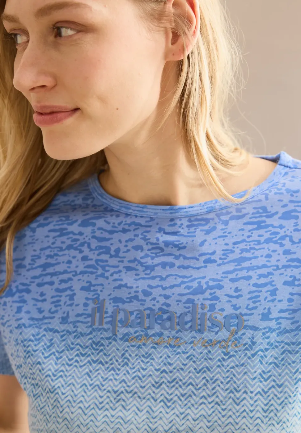 T-Shirt mit Farbverlauf