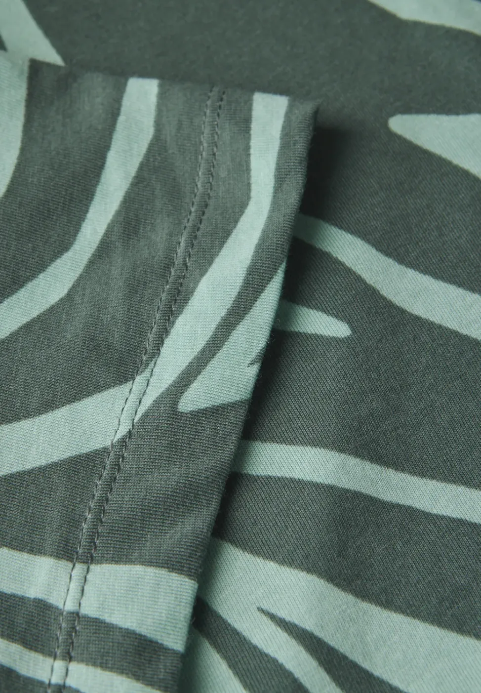 T-Shirt mit floralem Print