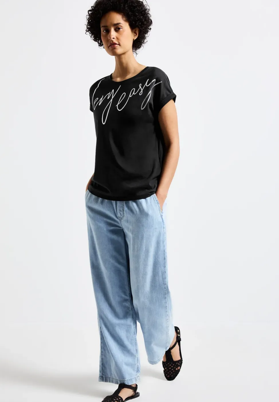 T-Shirt mit Folien-Wording